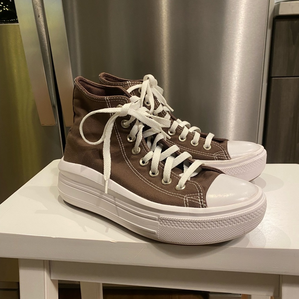 Brown High-Top Platform Converse